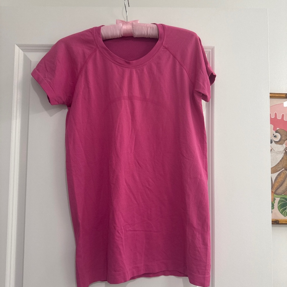 Lululemon T-Shirt